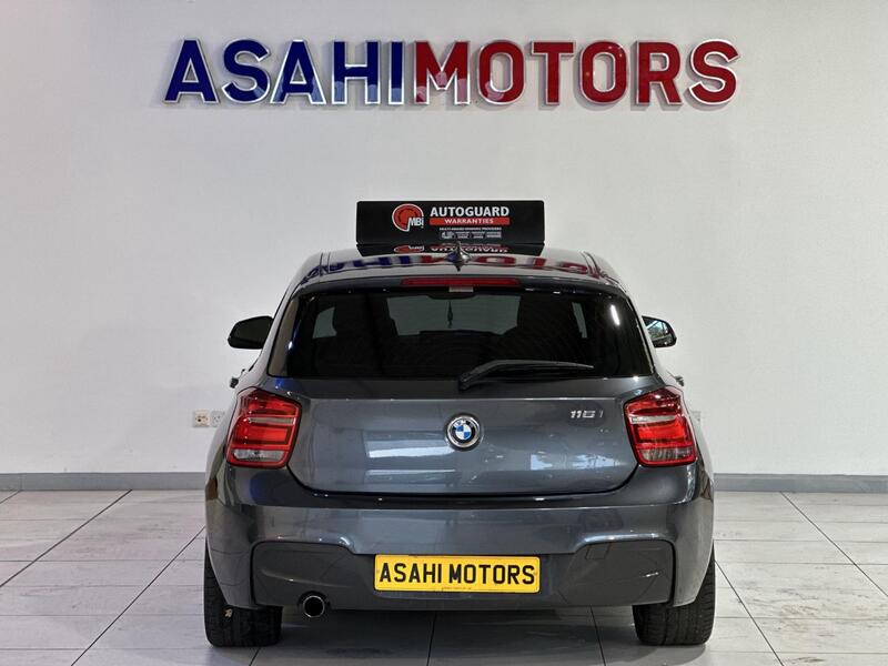 BMW 1 SERIES