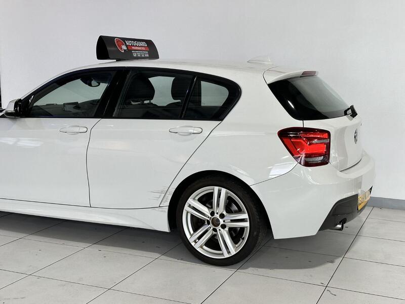 BMW 1 SERIES
