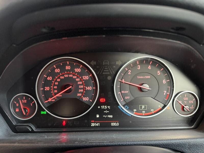 BMW 3 SERIES