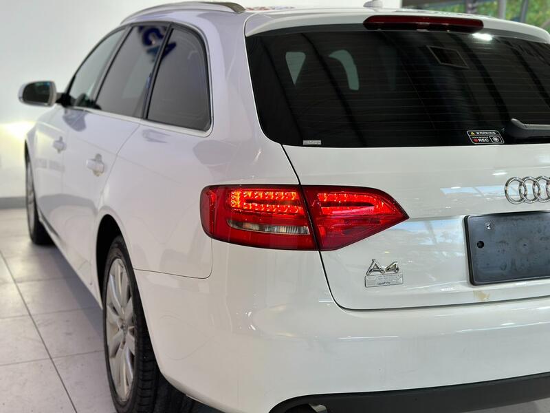 AUDI A4 AVANT