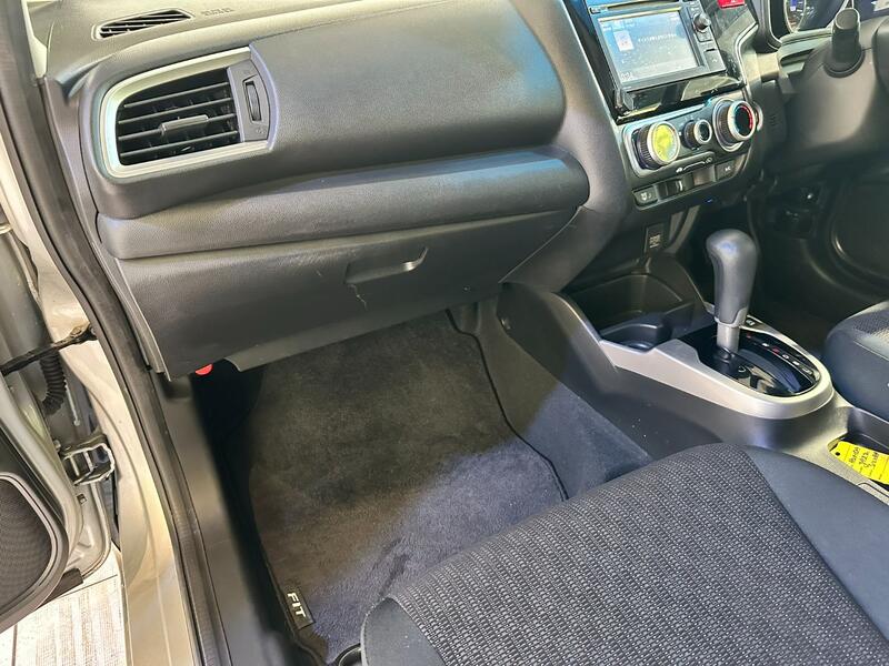 HONDA JAZZ