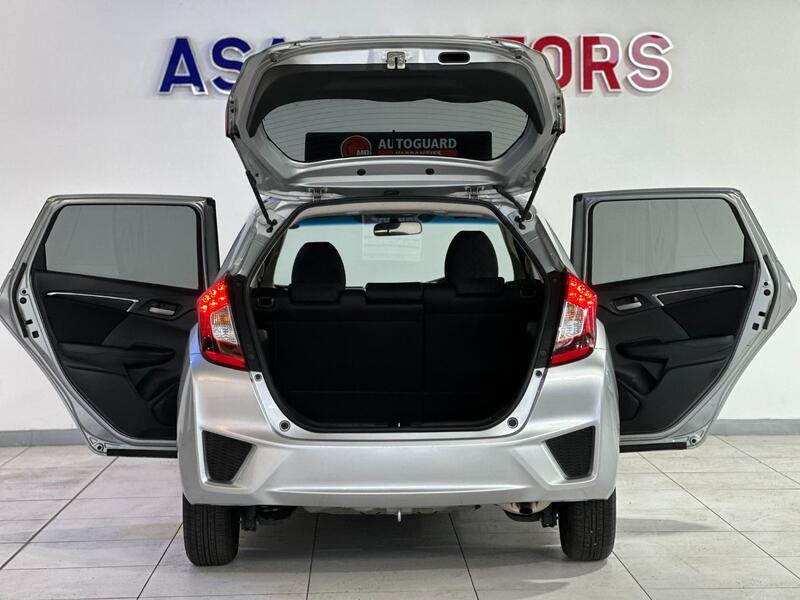 HONDA JAZZ
