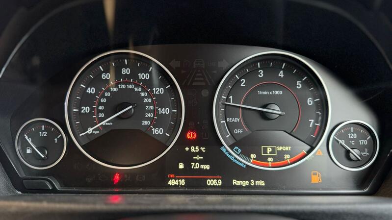 BMW 3 SERIES