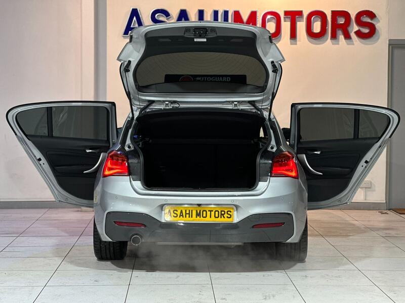 BMW 1 SERIES