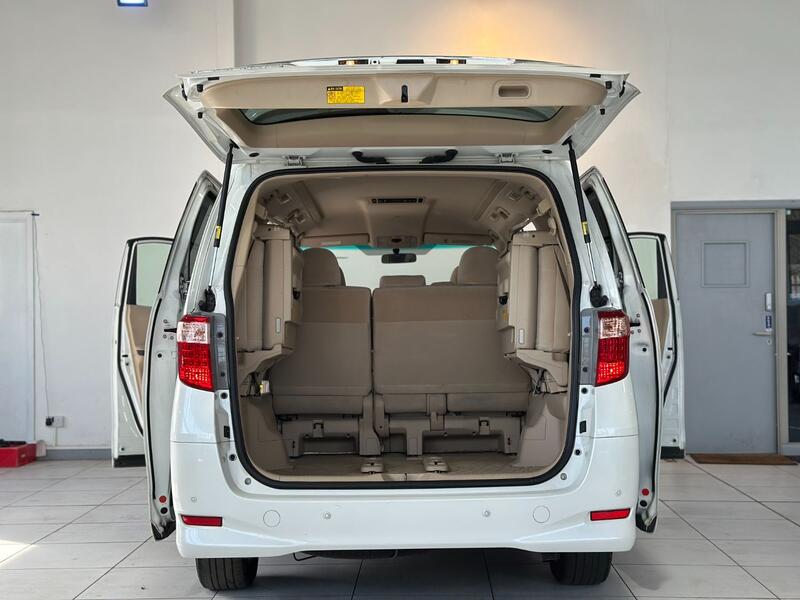 TOYOTA ALPHARD