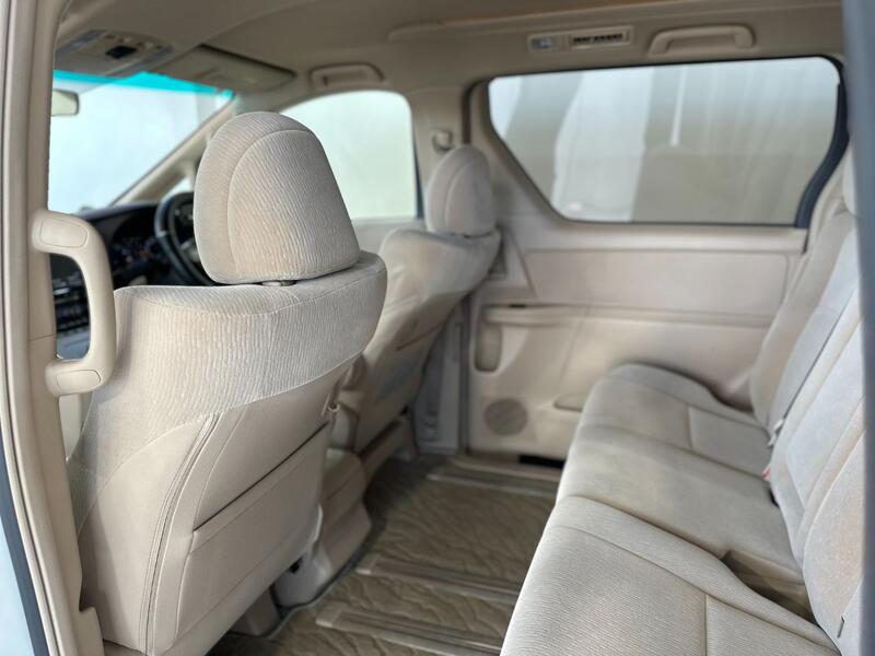 TOYOTA ALPHARD