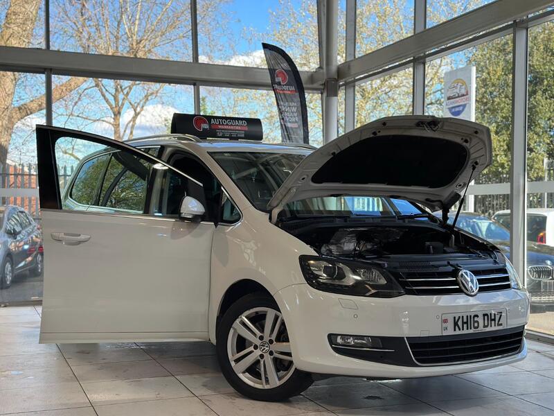 VOLKSWAGEN SHARAN