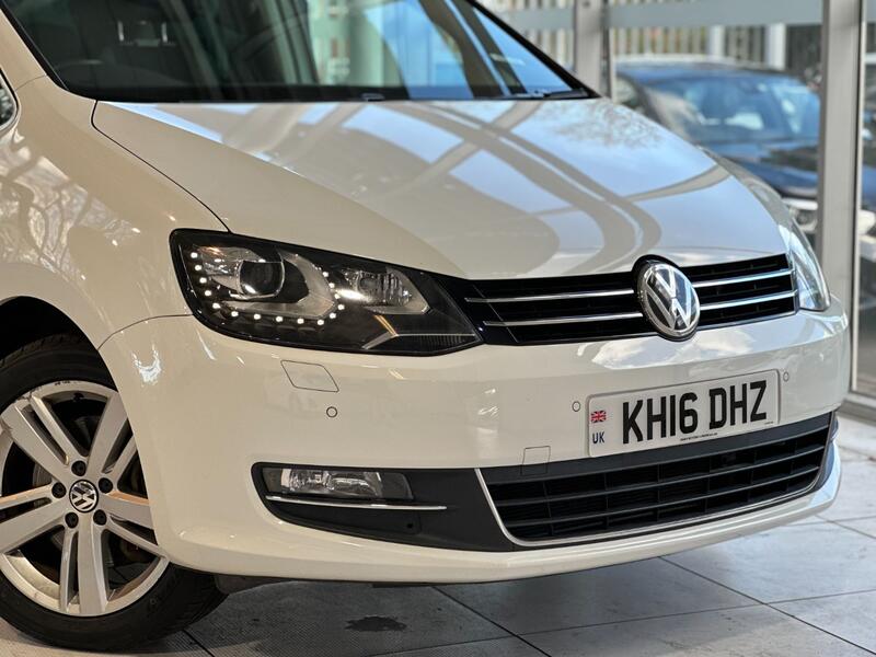 VOLKSWAGEN SHARAN