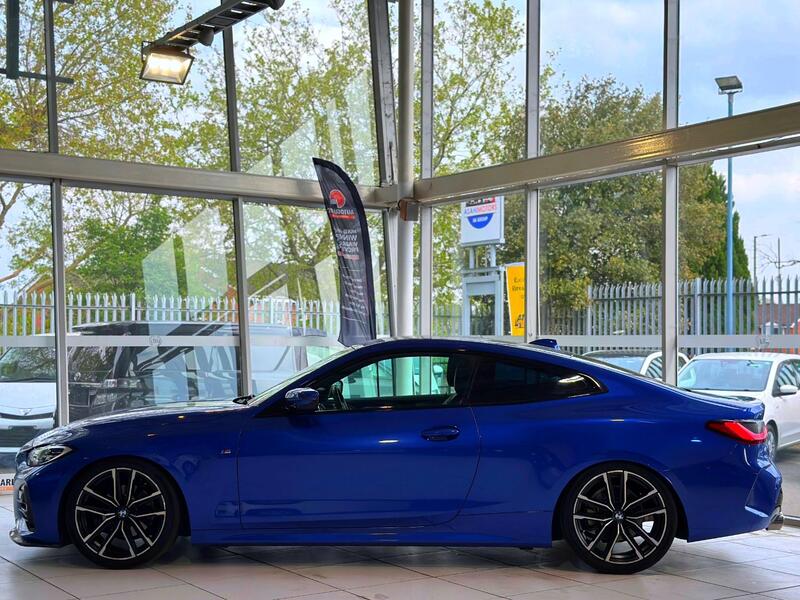 BMW 4 SERIES