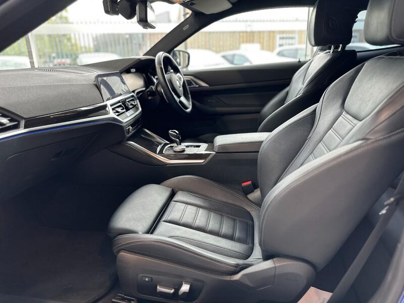 BMW 4 SERIES