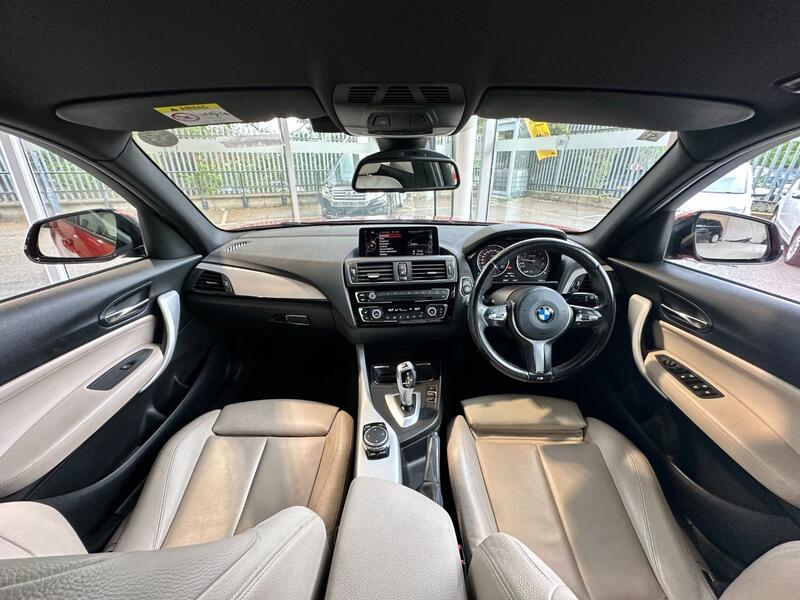 BMW 1 SERIES