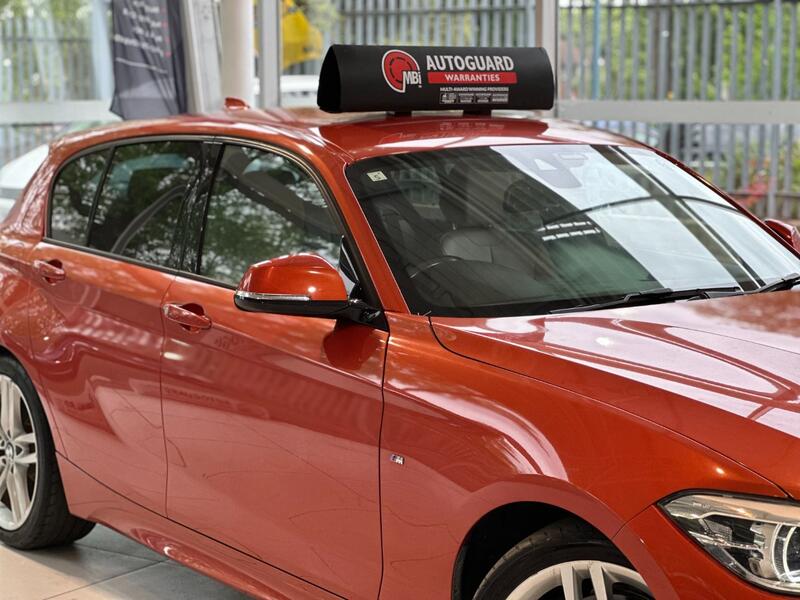 BMW 1 SERIES