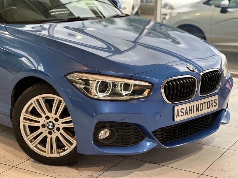 BMW 1 SERIES