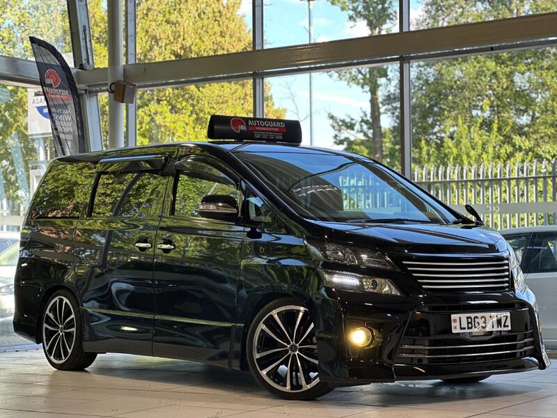 TOYOTA VELLFIRE