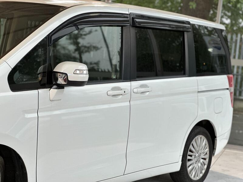 HONDA STEPWAGON