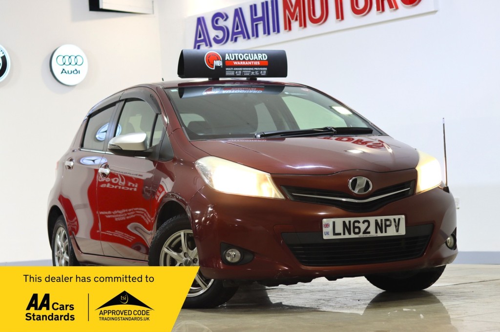 2012 Toyota YARIS
