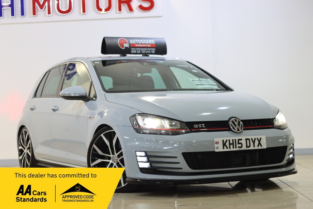 2015 Volkswagen GOLF