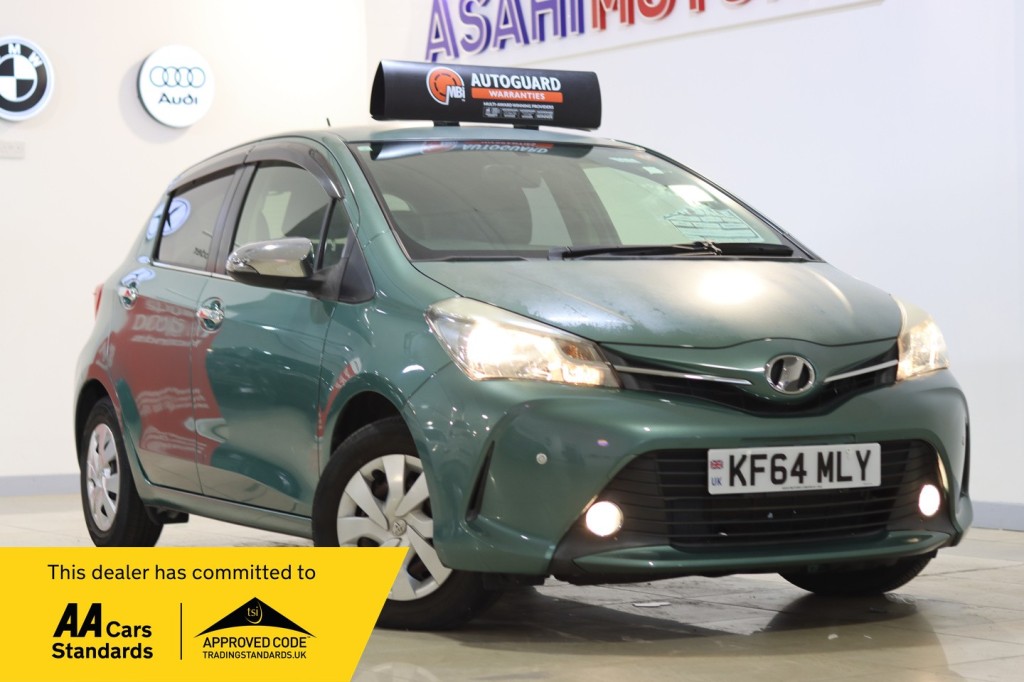 2015 Toyota YARIS